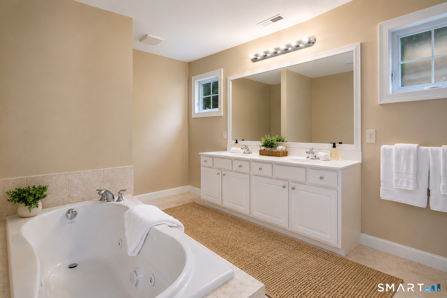 25 Fenwick Drive Avon CT 06001