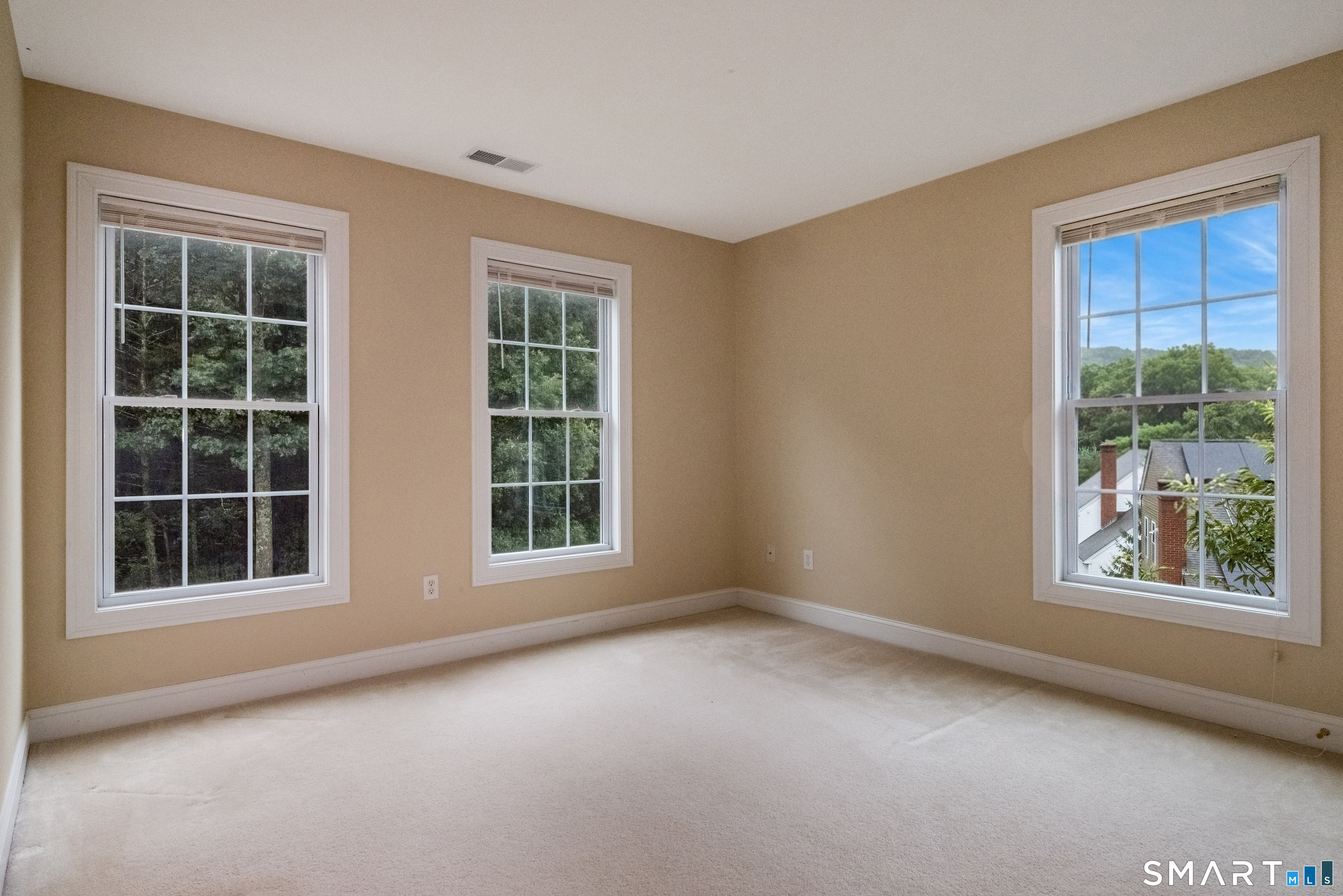 25 Fenwick Drive Avon CT 06001