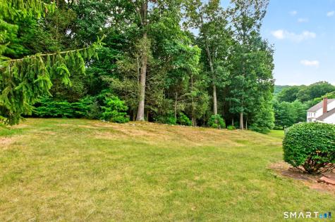 25 Fenwick Drive Avon CT 06001