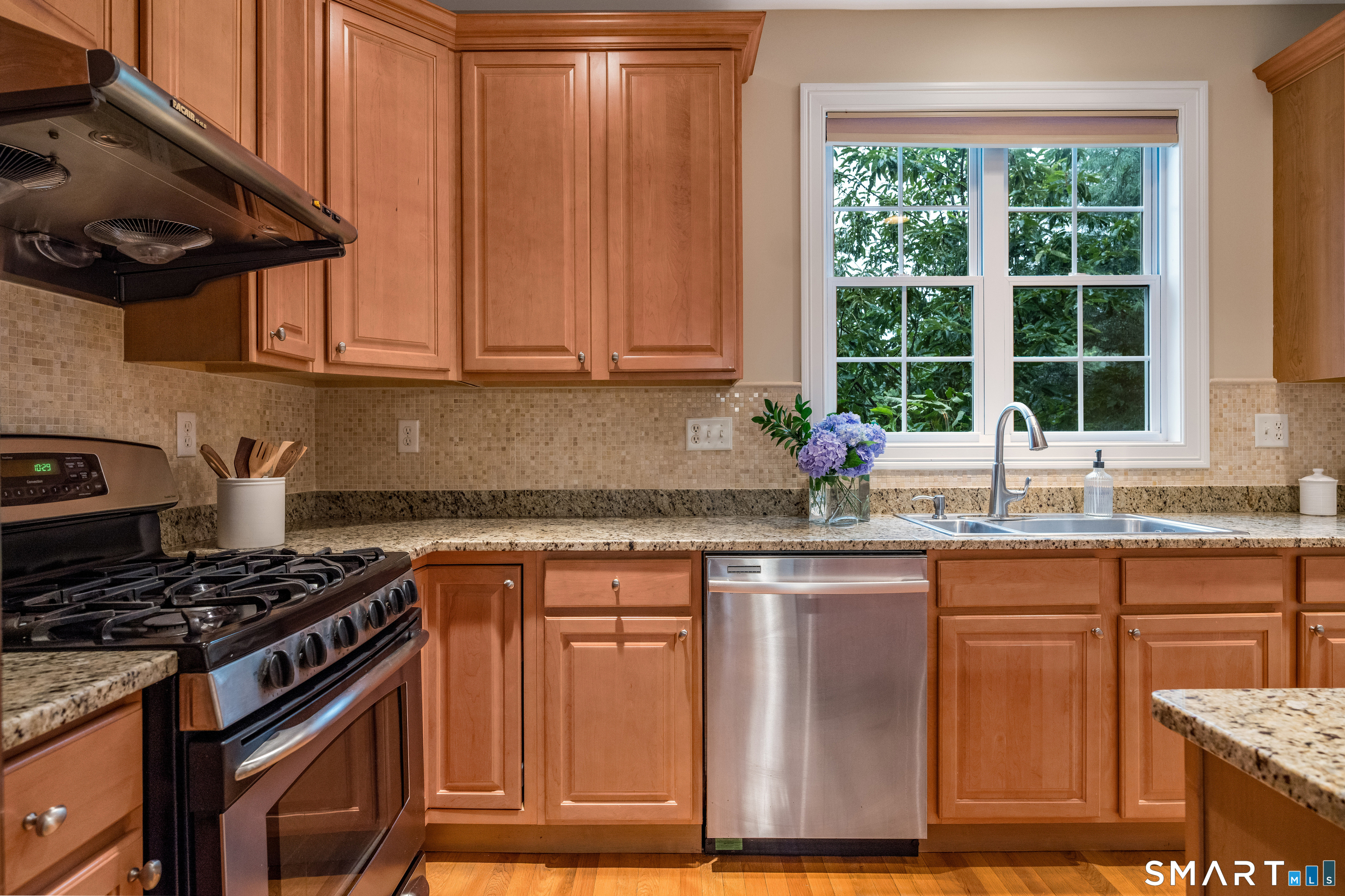25 Fenwick Drive Avon CT 06001