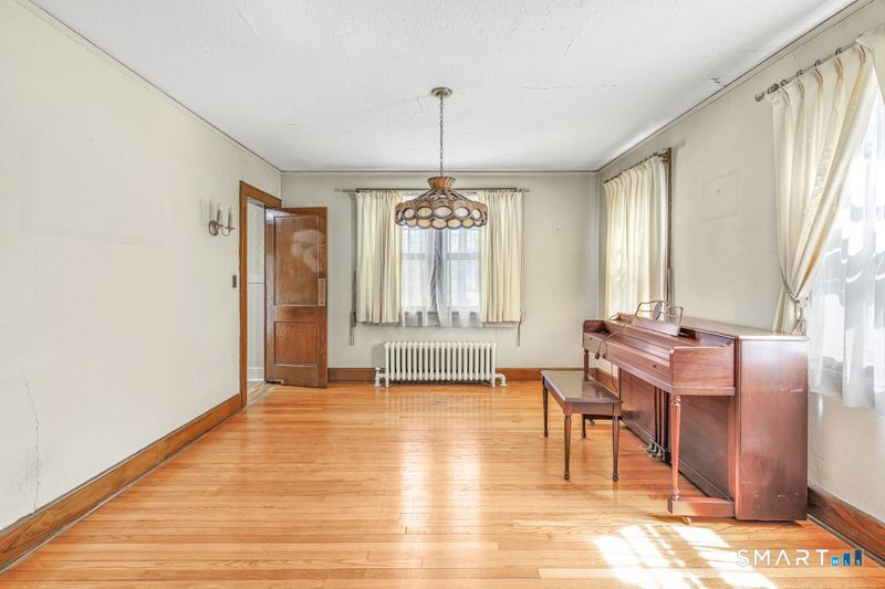 3922 Main Street Stratford CT 06614