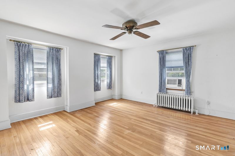 3922 Main Street Stratford CT 06614