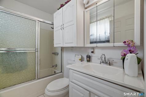 50 Biscayne Boulevard Old Lyme CT 06371