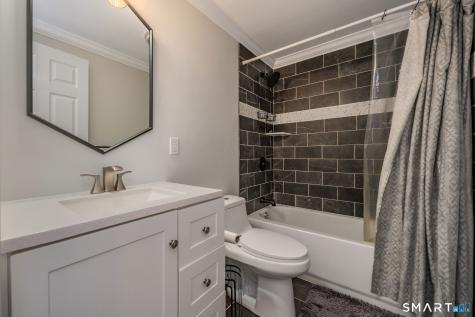 50 Jefferson Circle Clinton CT 06413