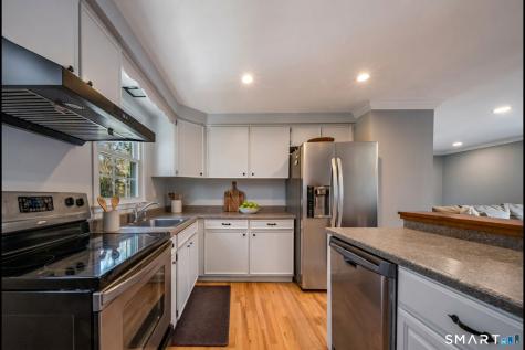 50 Jefferson Circle Clinton CT 06413