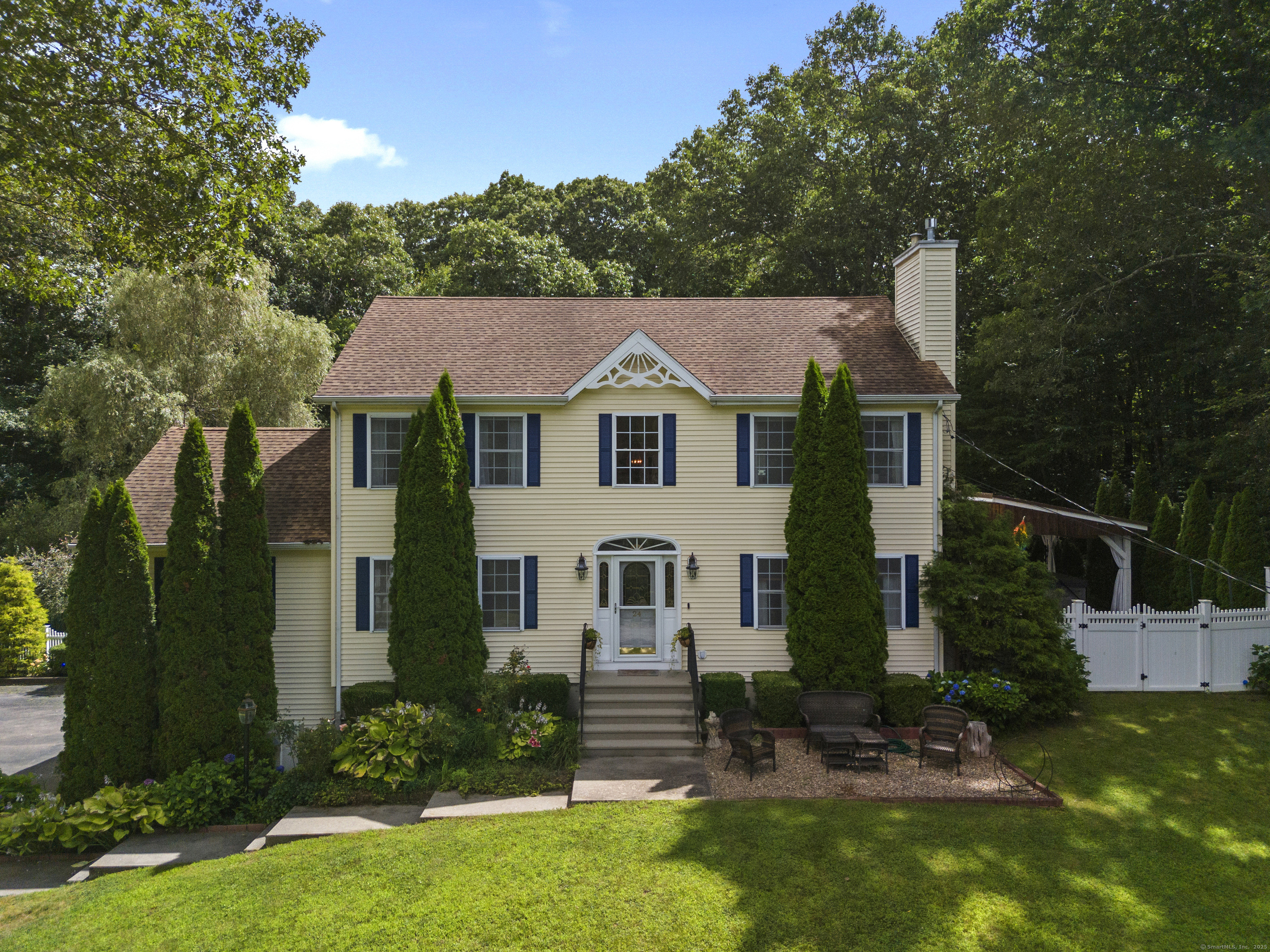 24 Tanglewood Drive Preston CT 06365