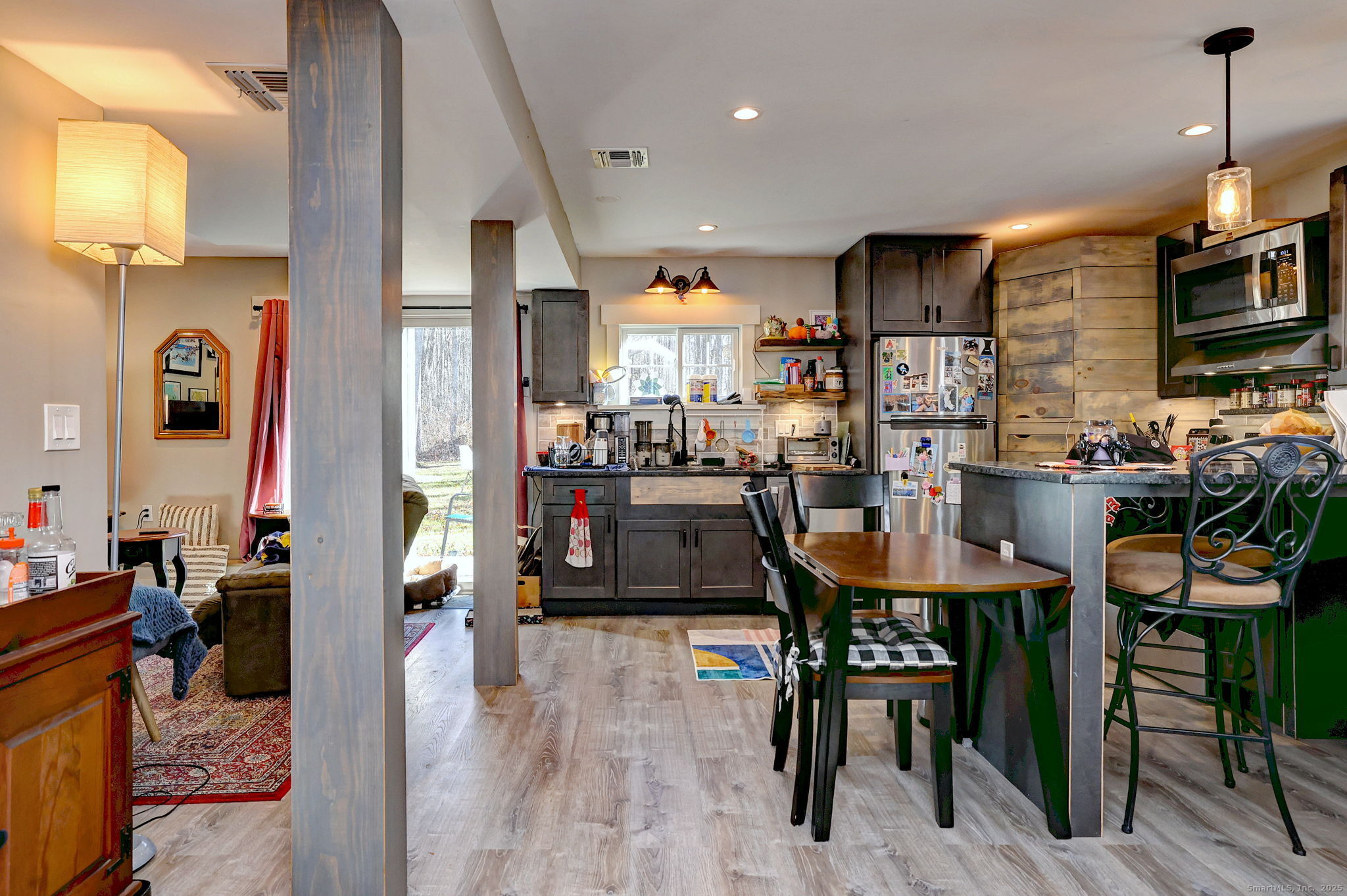 424 Bridge Street Suffield CT 06078