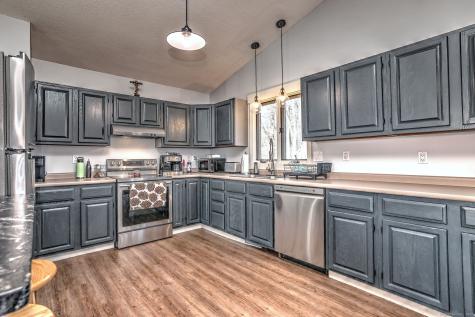 424 Bridge Street Suffield CT 06078