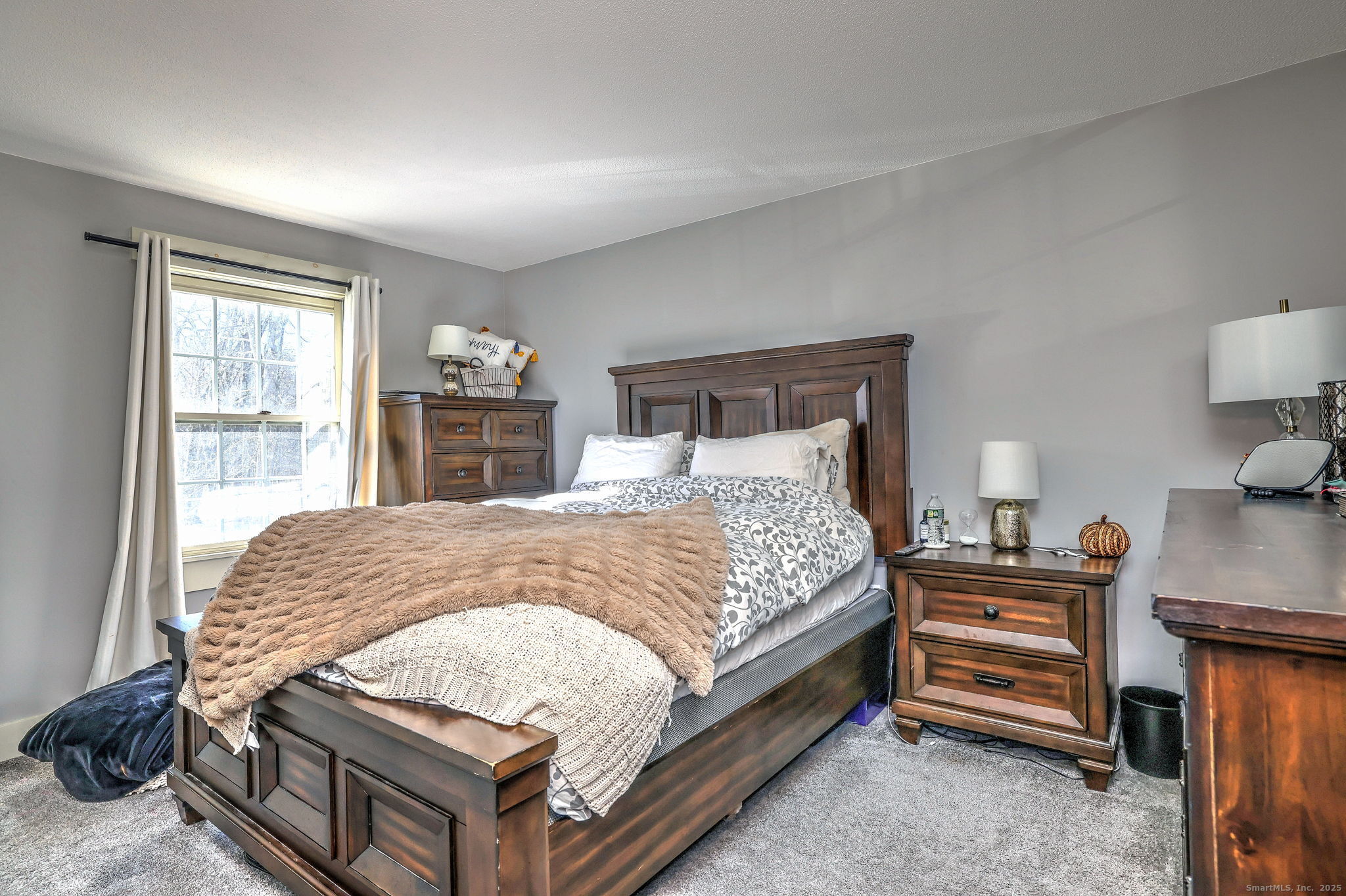 424 Bridge Street Suffield CT 06078