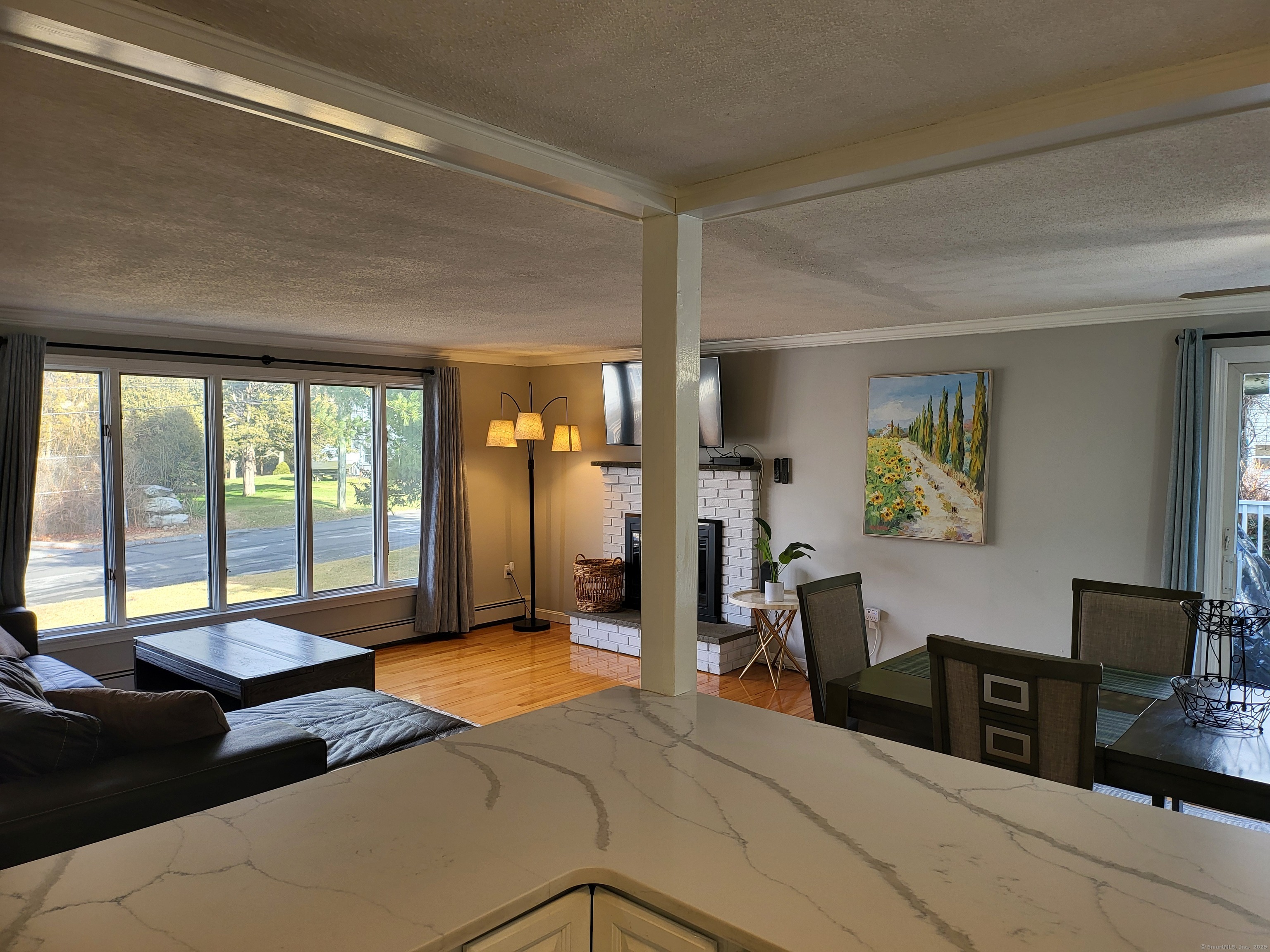 10 Pleasant Street Stonington CT 06355