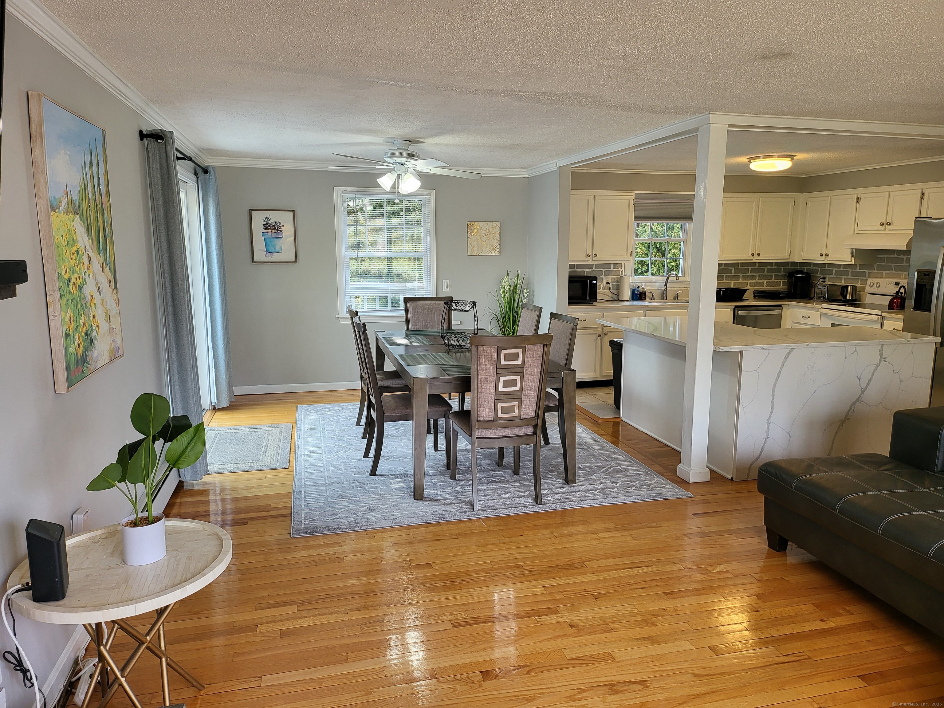 10 Pleasant Street Stonington CT 06355