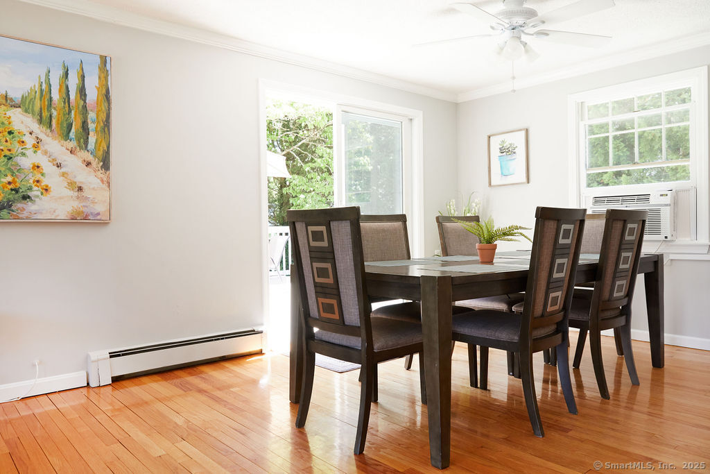 10 Pleasant Street Stonington CT 06355