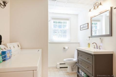 10 Pleasant Street Stonington CT 06355