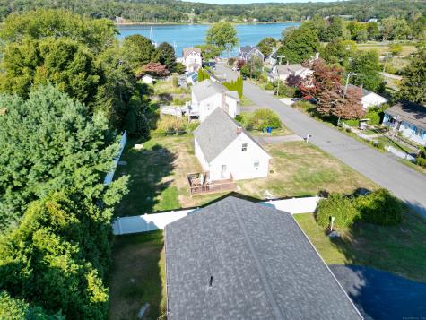 10 Pleasant Street Stonington CT 06355