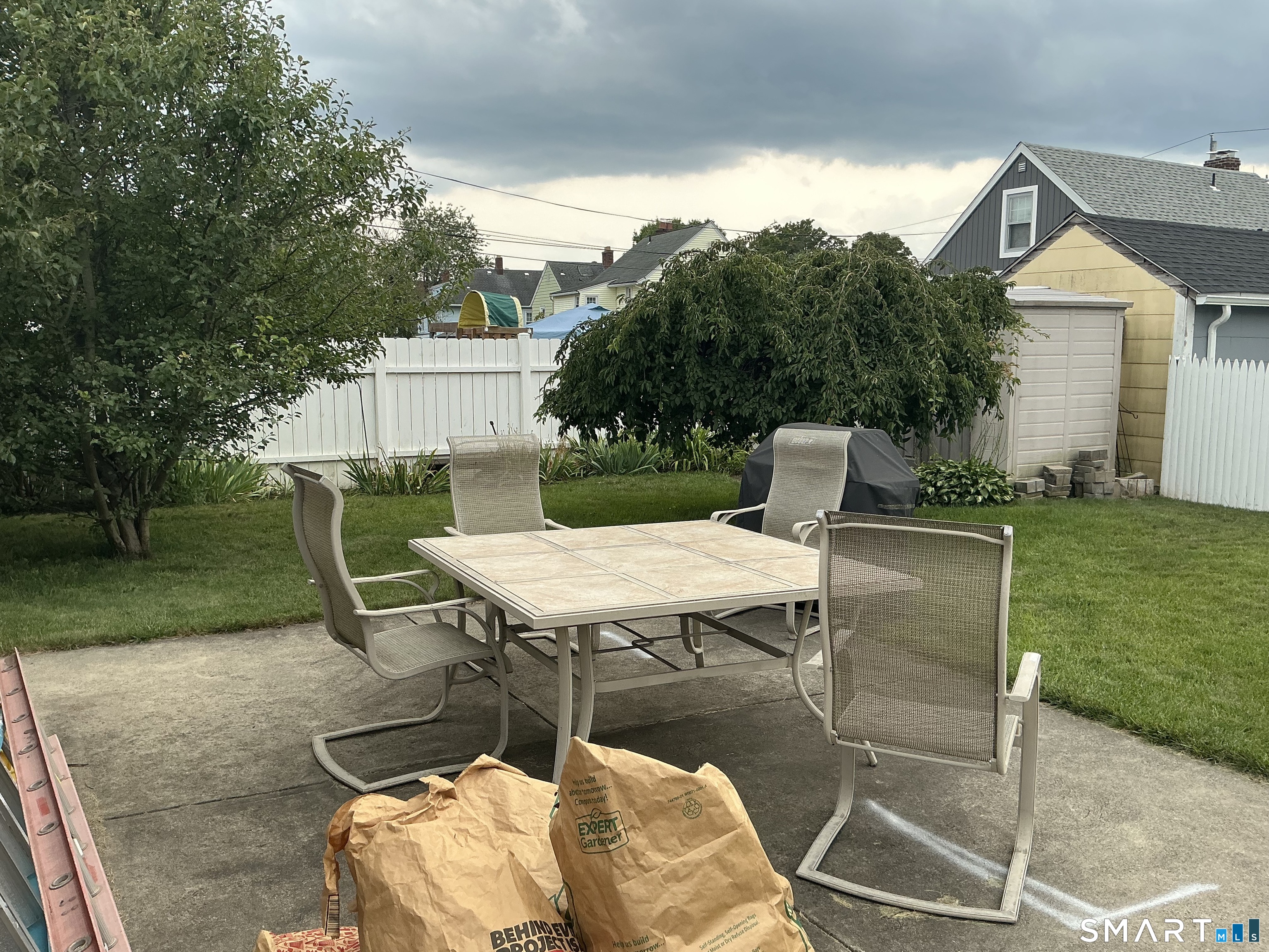 4 Elm Court East Haven CT 06512