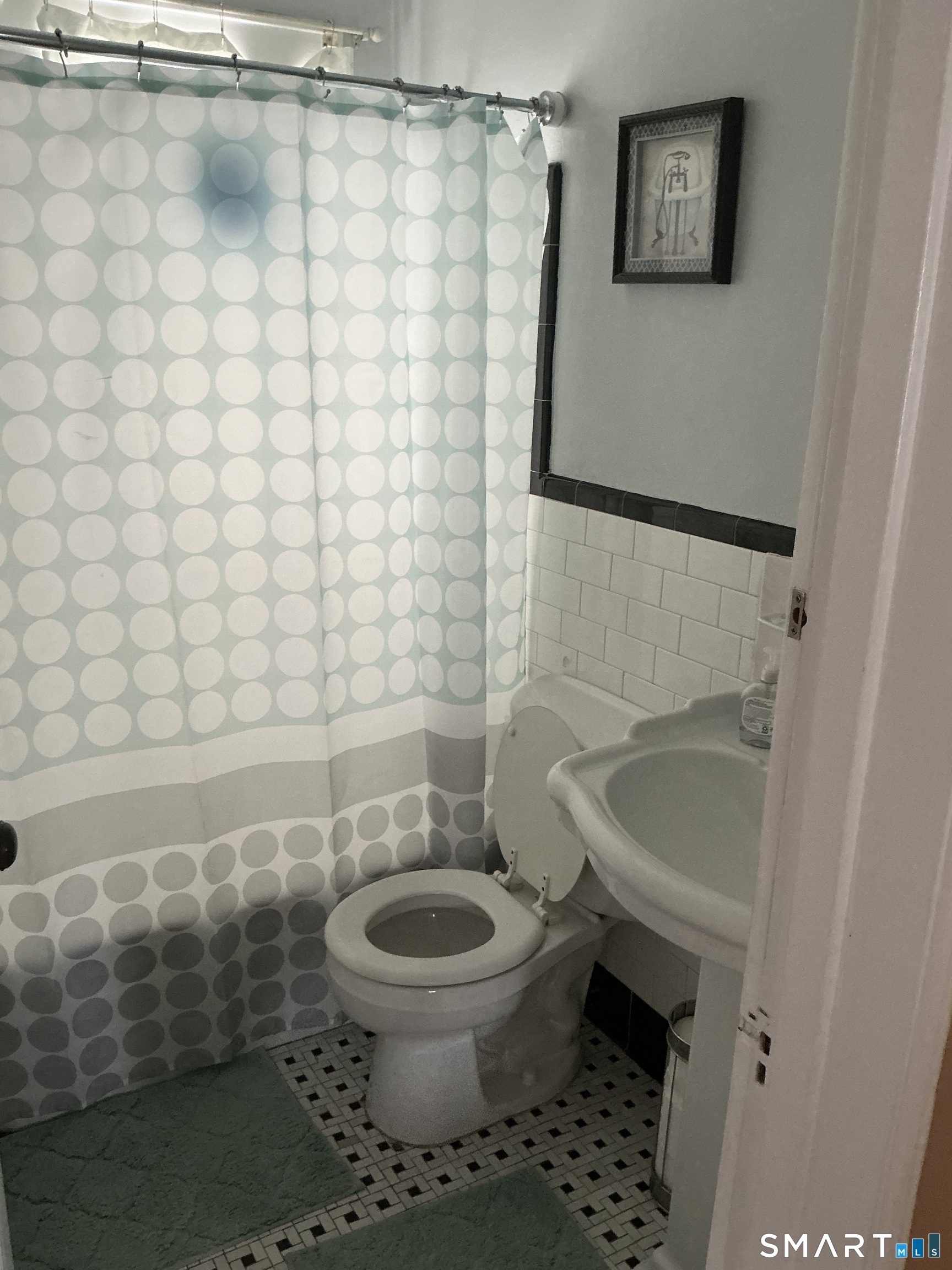 4 Elm Court East Haven CT 06512