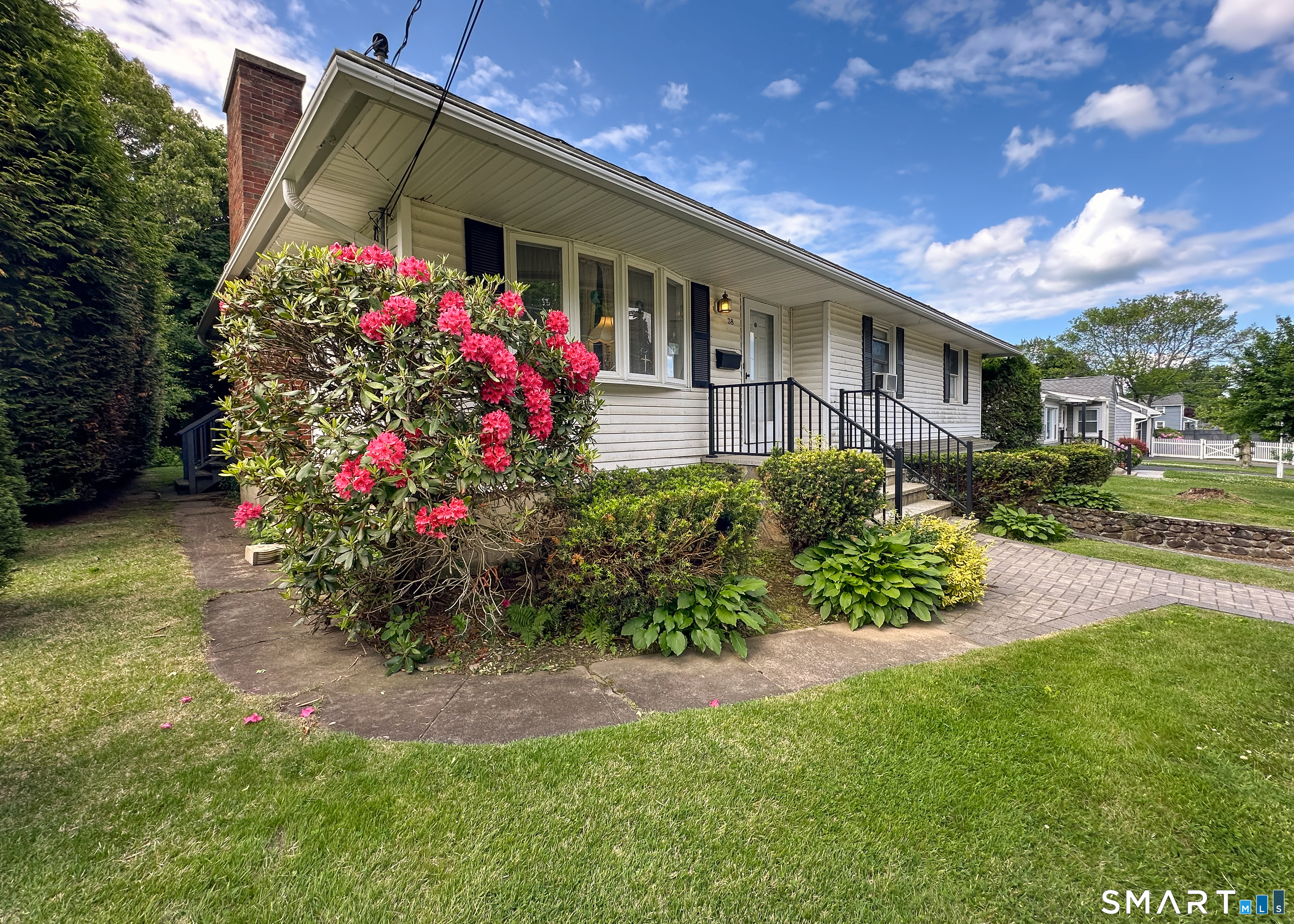 38 Fleetwood Drive Waterbury CT 06706