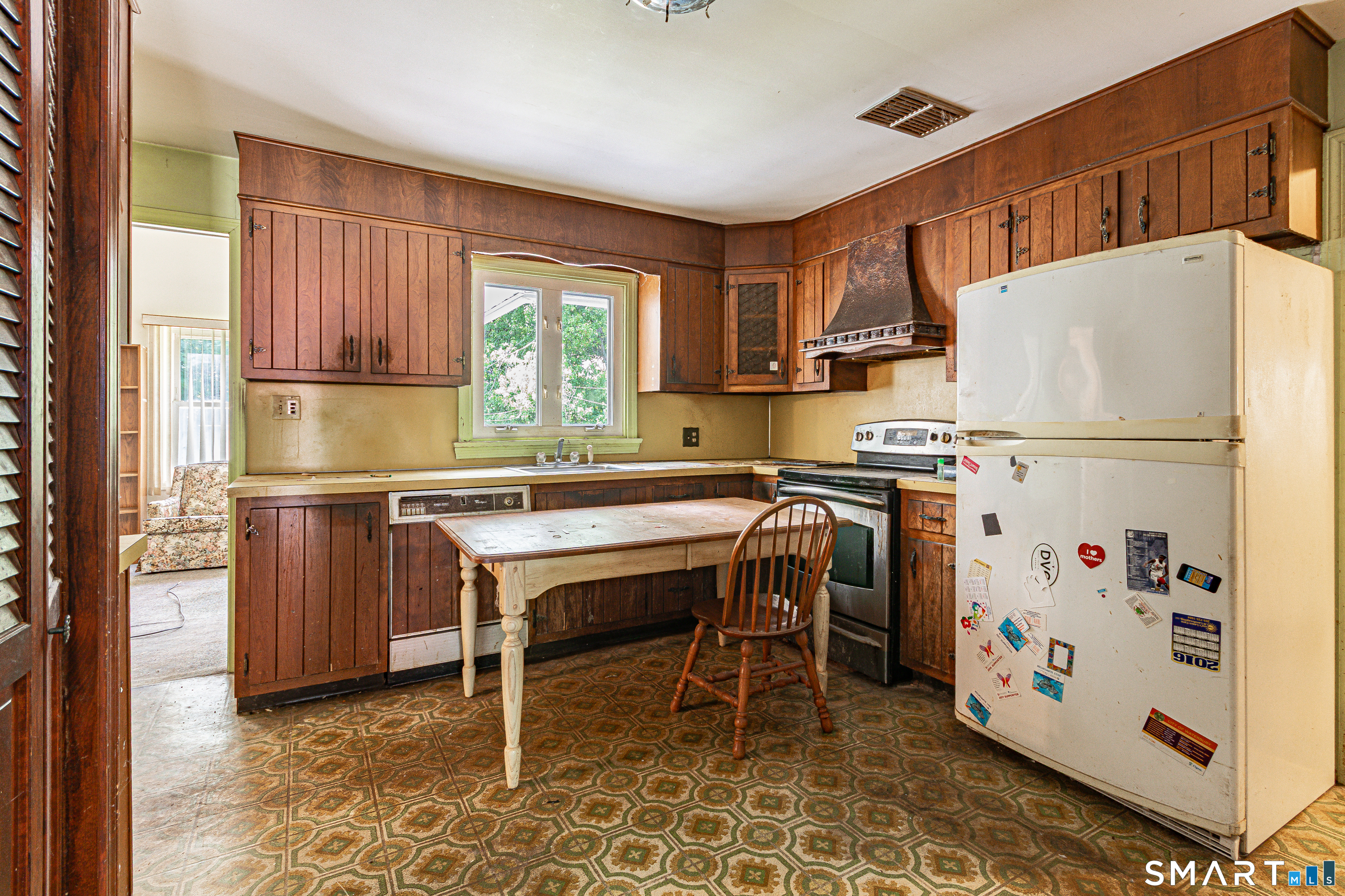 38 Fleetwood Drive Waterbury CT 06706