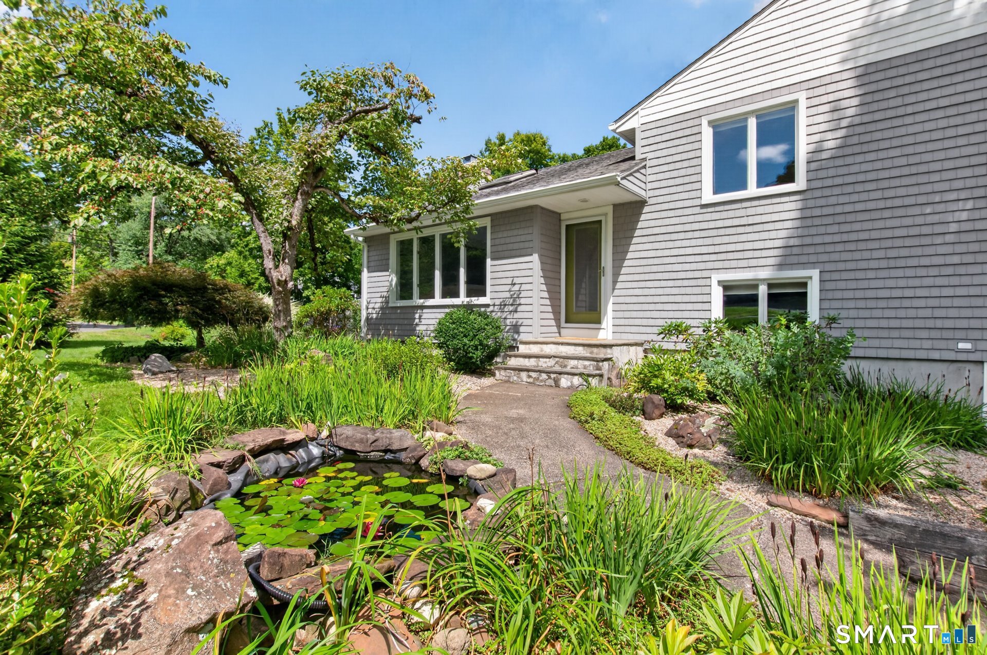 12 Walker Drive Simsbury CT 06070