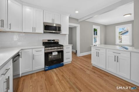 15 Johnson Avenue Stratford CT 06614