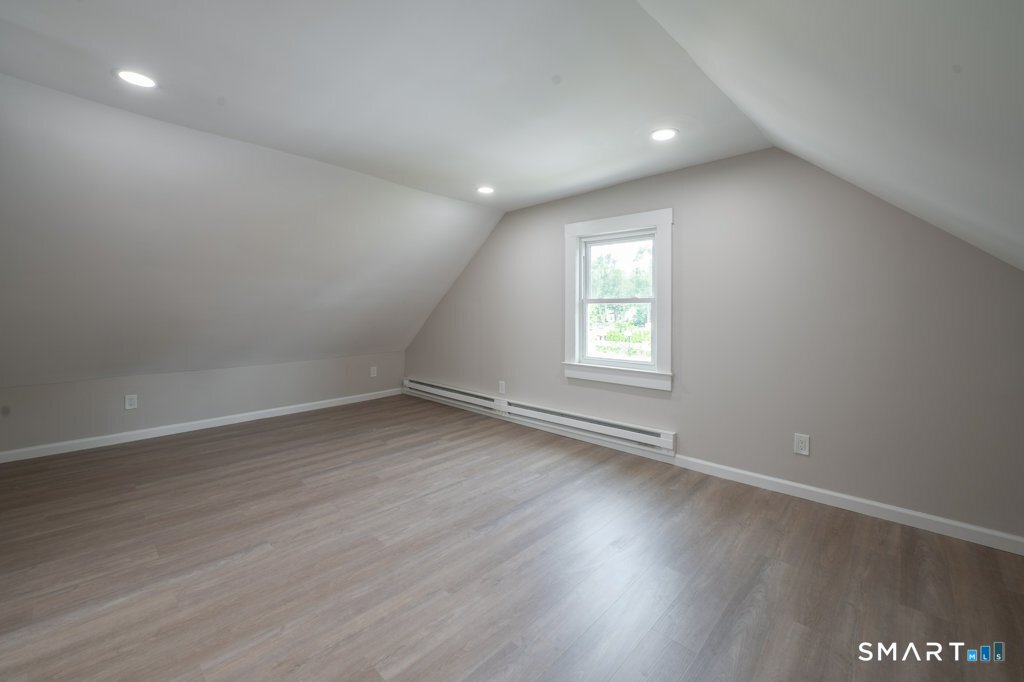 15 Johnson Avenue Stratford CT 06614