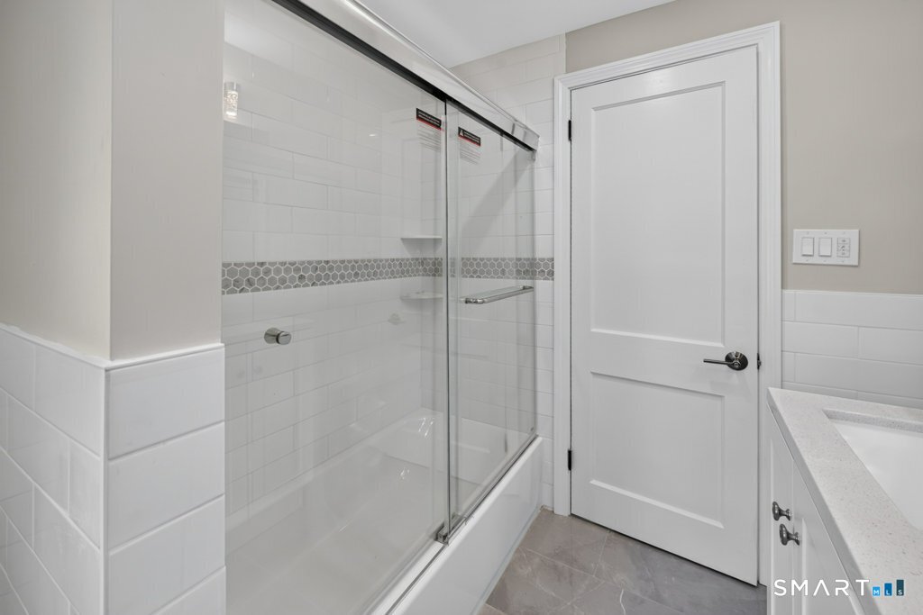 15 Johnson Avenue Stratford CT 06614