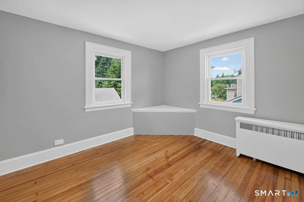 15 Johnson Avenue Stratford CT 06614