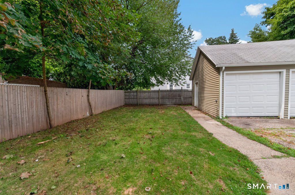 15 Johnson Avenue Stratford CT 06614