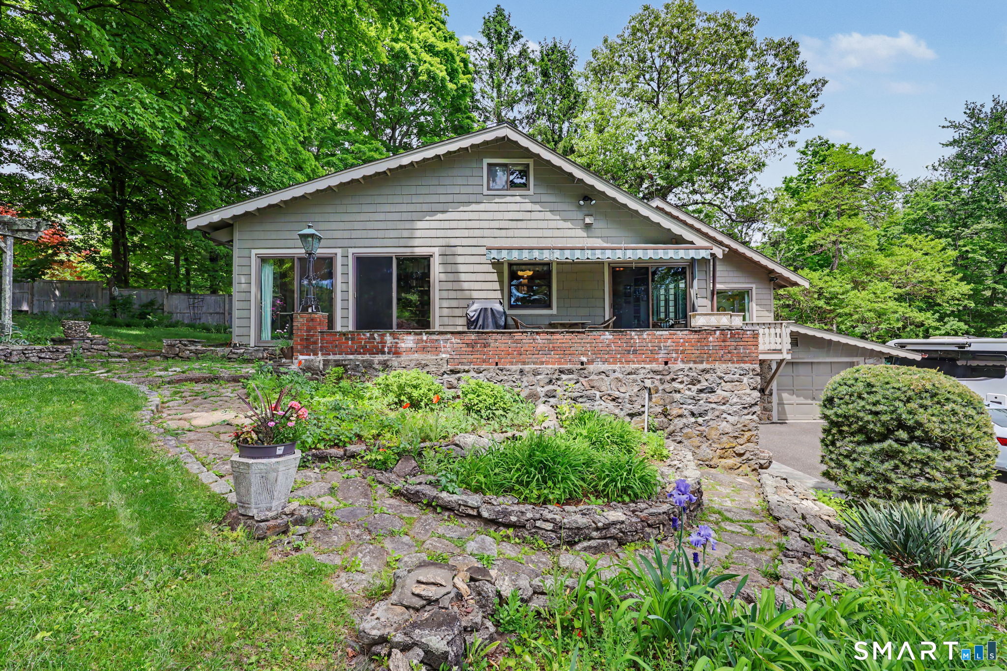 3 Satterlee Road New Fairfield CT 06812