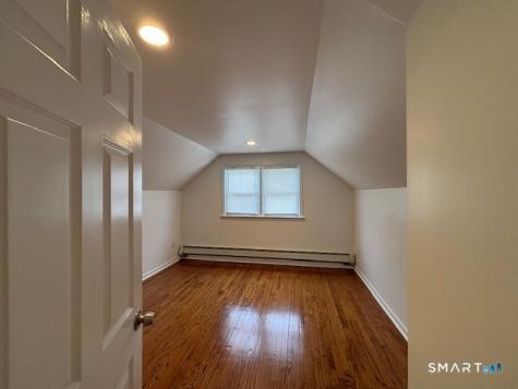 474 Indian Avenue Bridgeport CT 06606