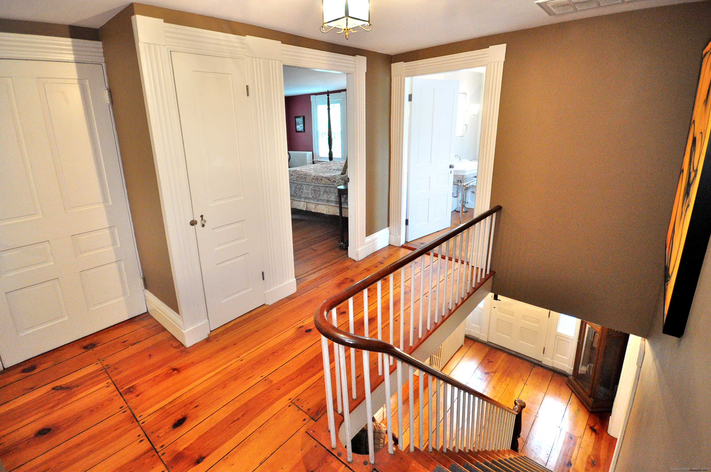 794 Main Street Somers CT 06071