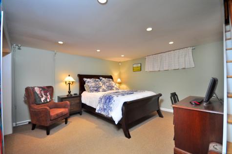 794 Main Street Somers CT 06071