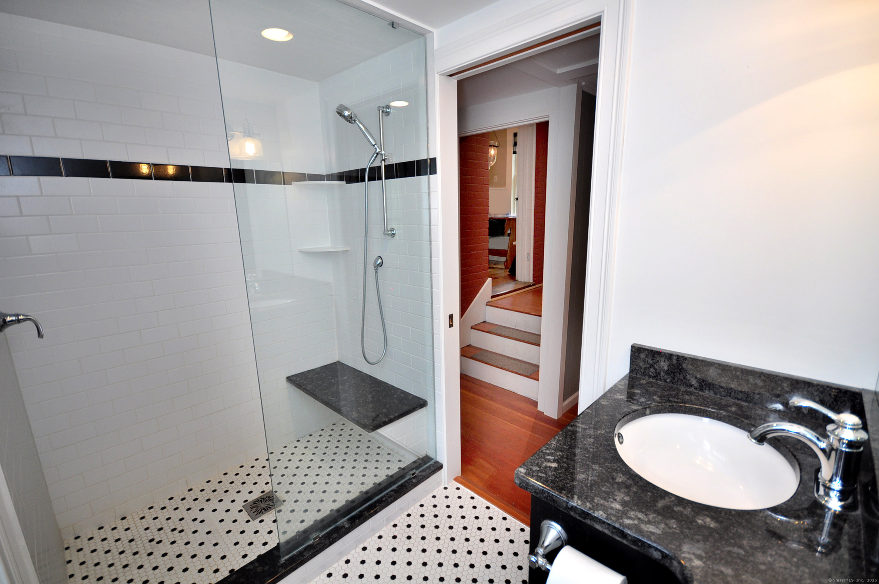 794 Main Street Somers CT 06071