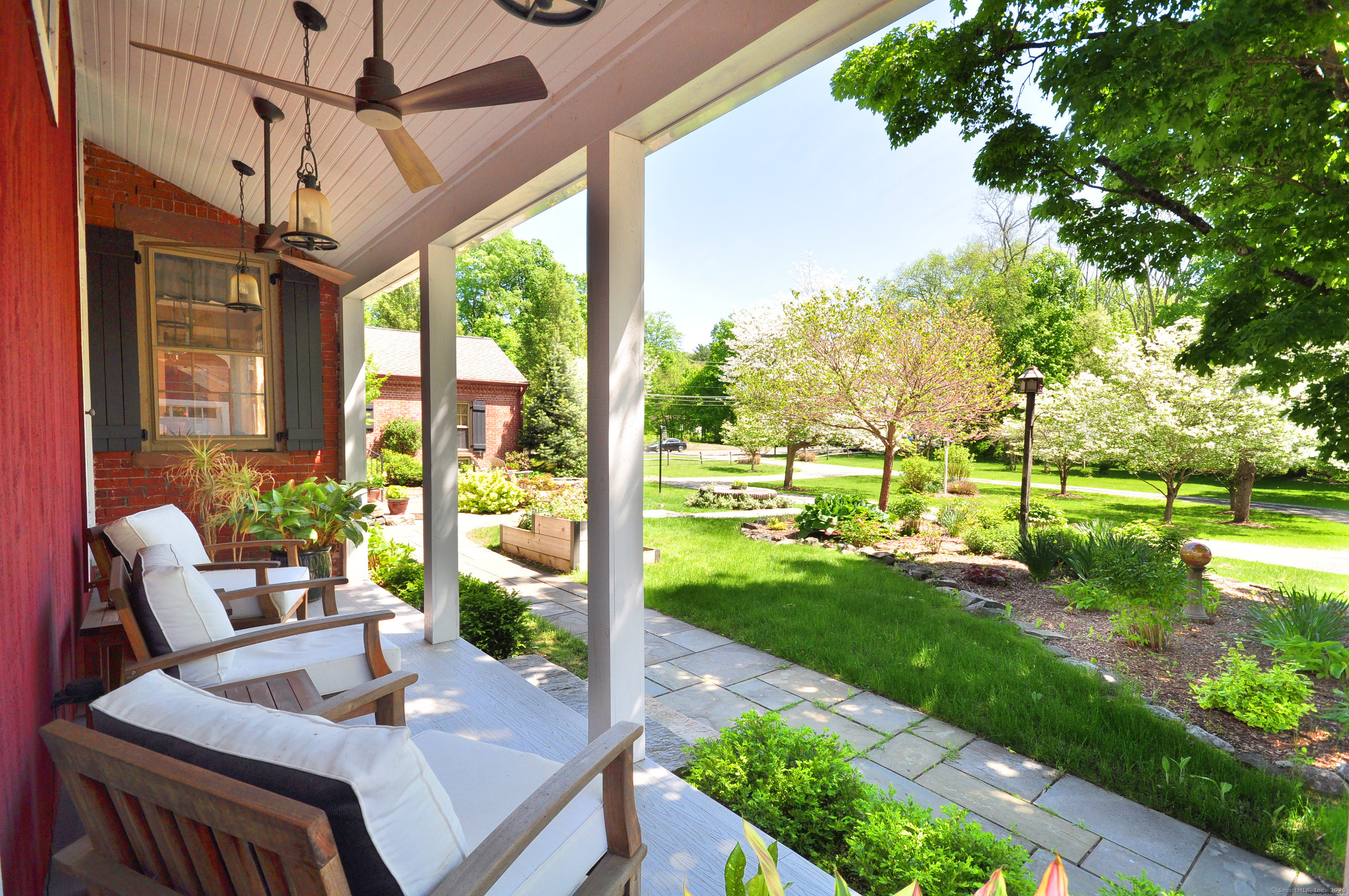 794 Main Street Somers CT 06071