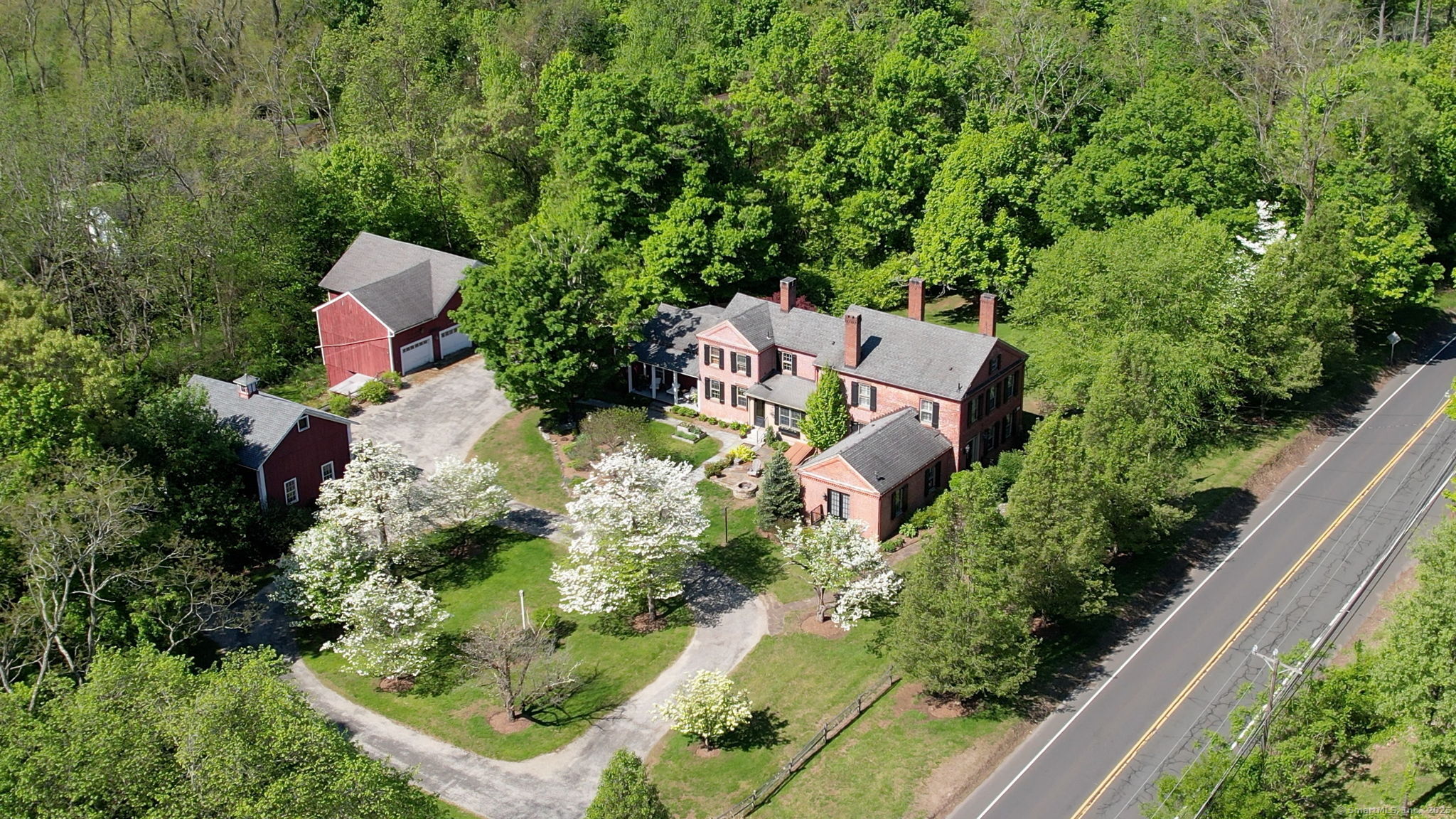 794 Main Street Somers CT 06071