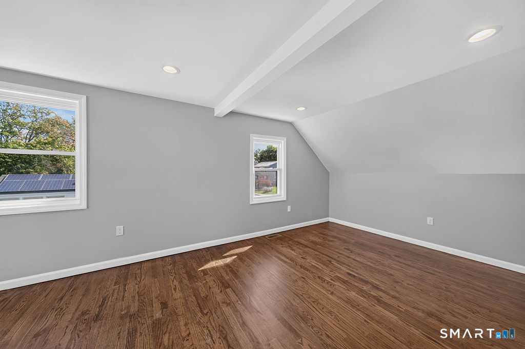 102 Vista Drive East Haven CT 06512