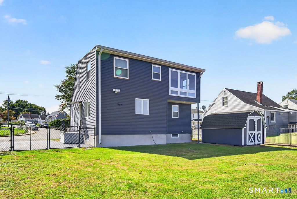 102 Vista Drive East Haven CT 06512