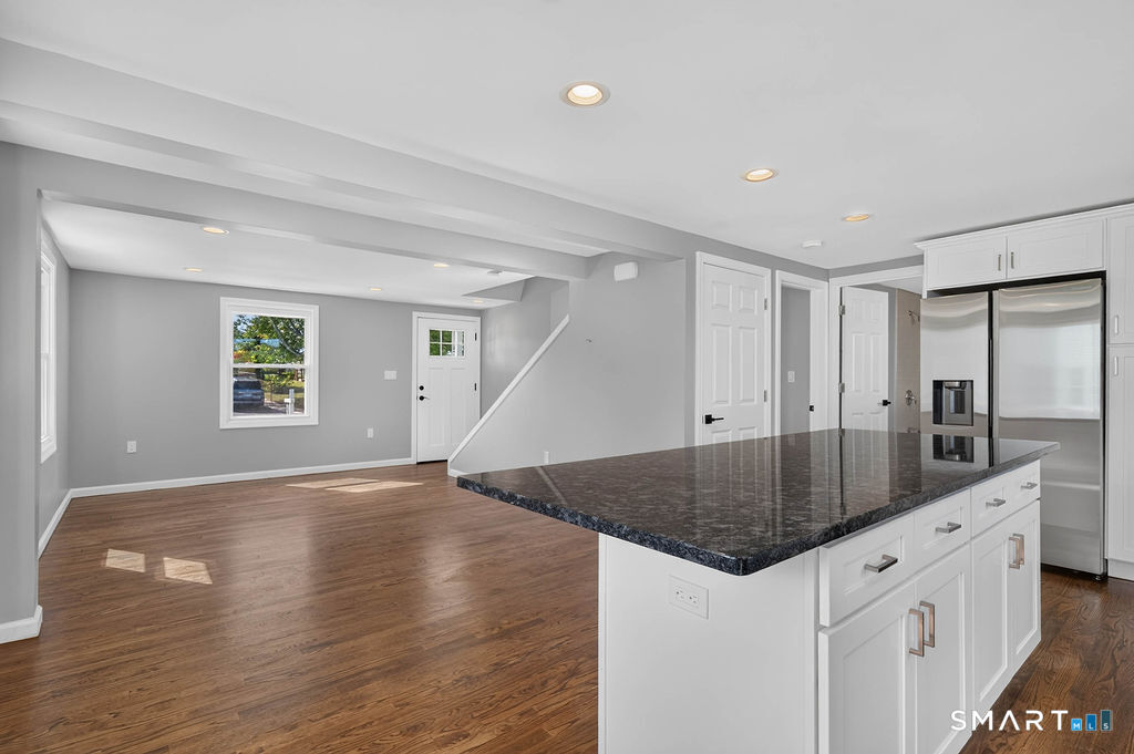 102 Vista Drive East Haven CT 06512