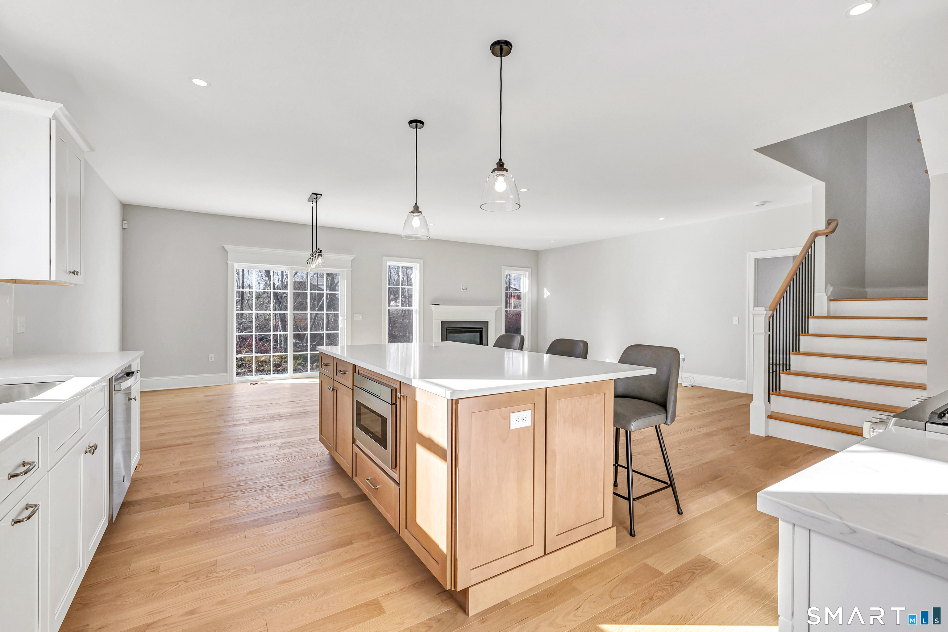 8 Woods View Lane Shelton CT 06484