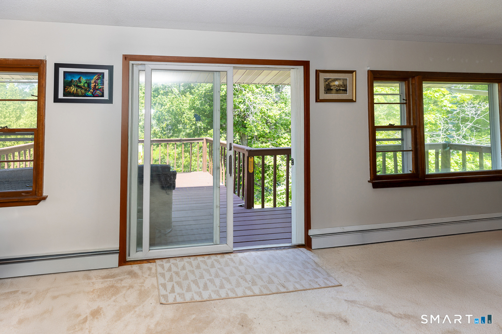 22 Jordan Terrace Waterford CT 06385