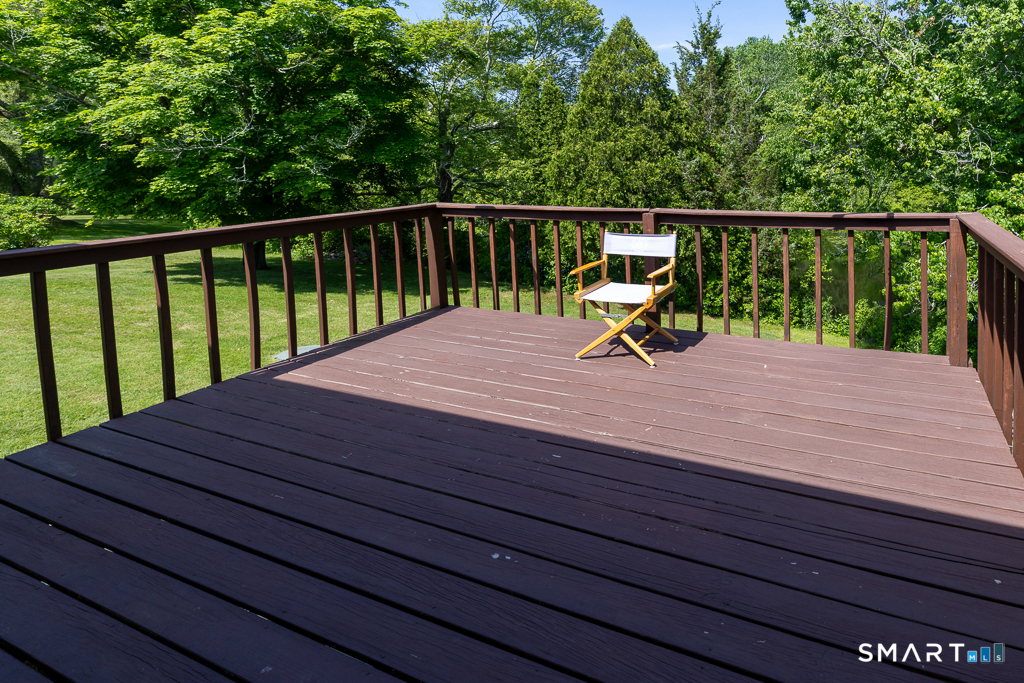 22 Jordan Terrace Waterford CT 06385