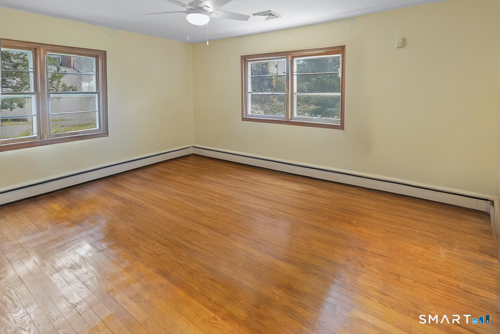 22 Jordan Terrace Waterford CT 06385
