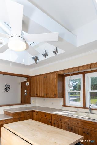 22 Jordan Terrace Waterford CT 06385