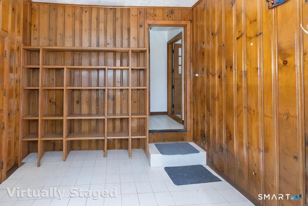 22 Jordan Terrace Waterford CT 06385