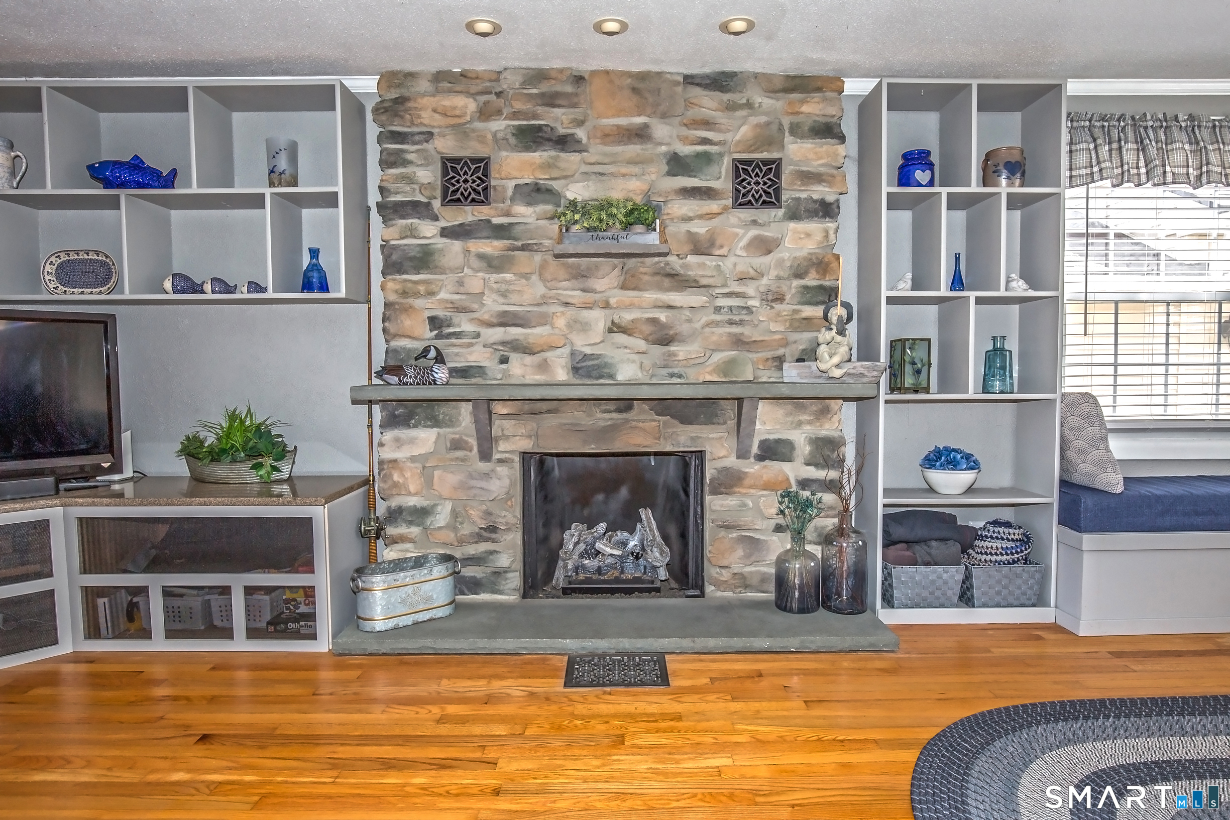 145 Cottage Road Enfield CT 06082
