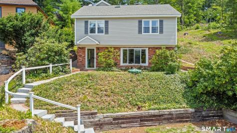 16 Lake Street Burlington CT 06013