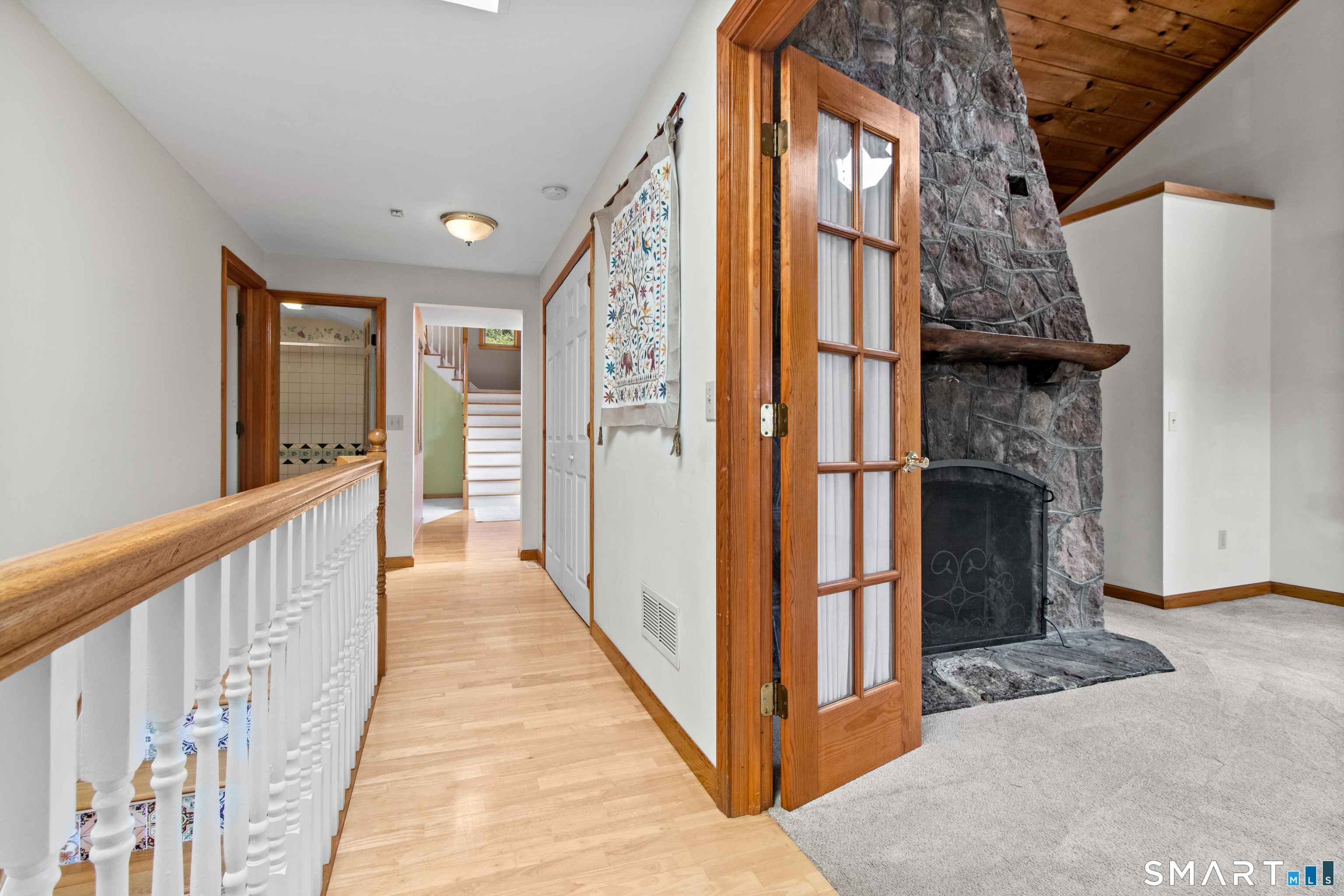 16 Lake Street Burlington CT 06013