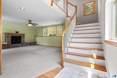 16 Lake Street Burlington CT 06013