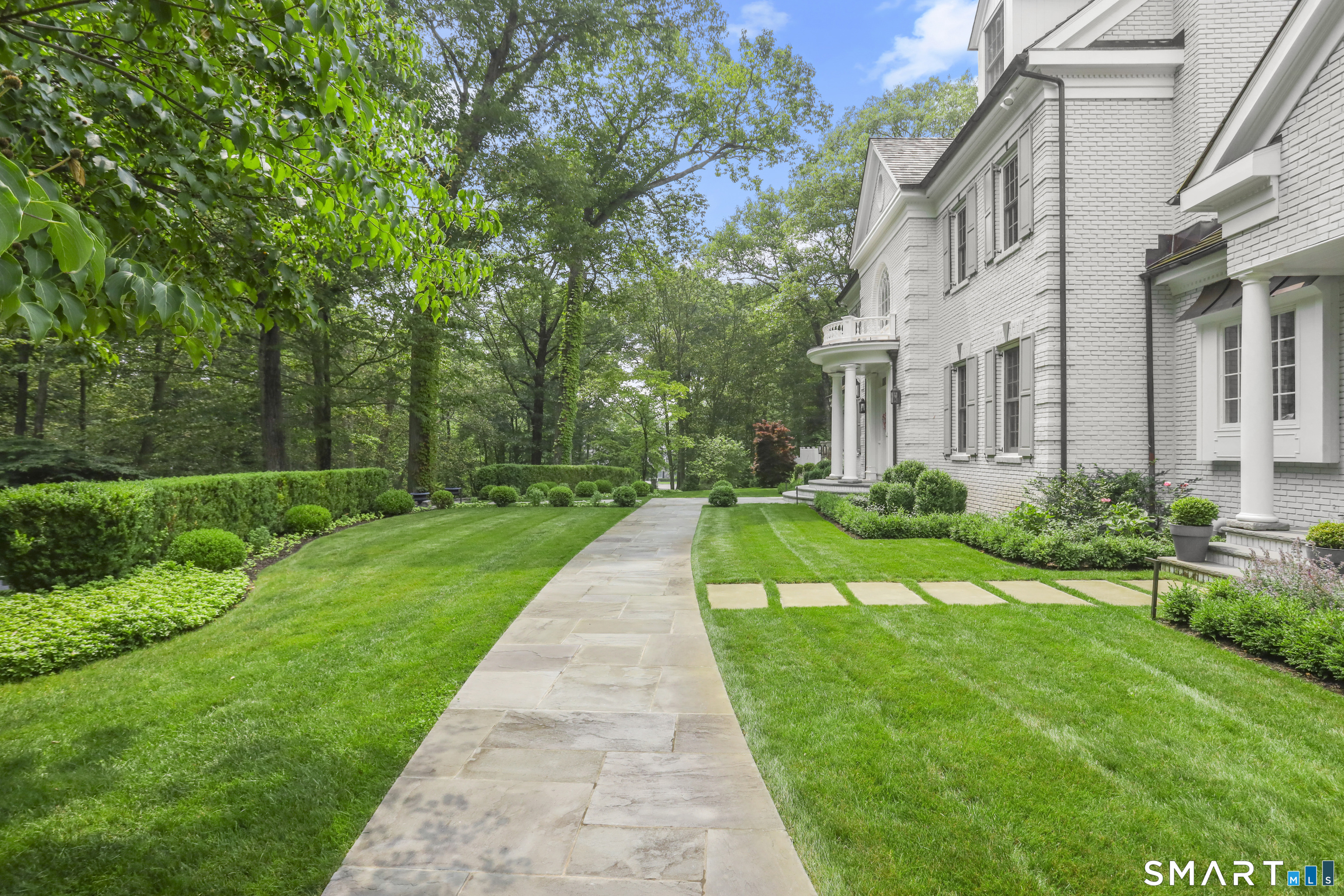 23 Wyckham Hill Lane Greenwich CT 06831
