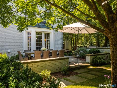 23 Wyckham Hill Lane Greenwich CT 06831